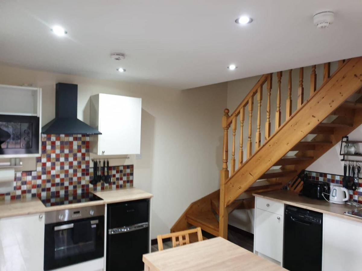 Culag Lochside Self Catering Apartment Лус Екстериор снимка