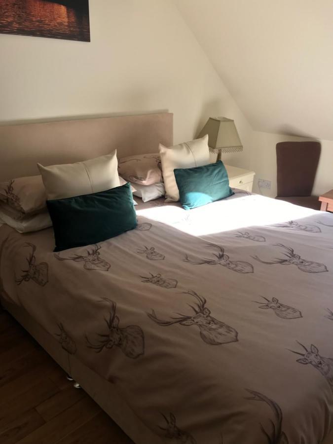 Culag Lochside Self Catering Apartment Лус Екстериор снимка