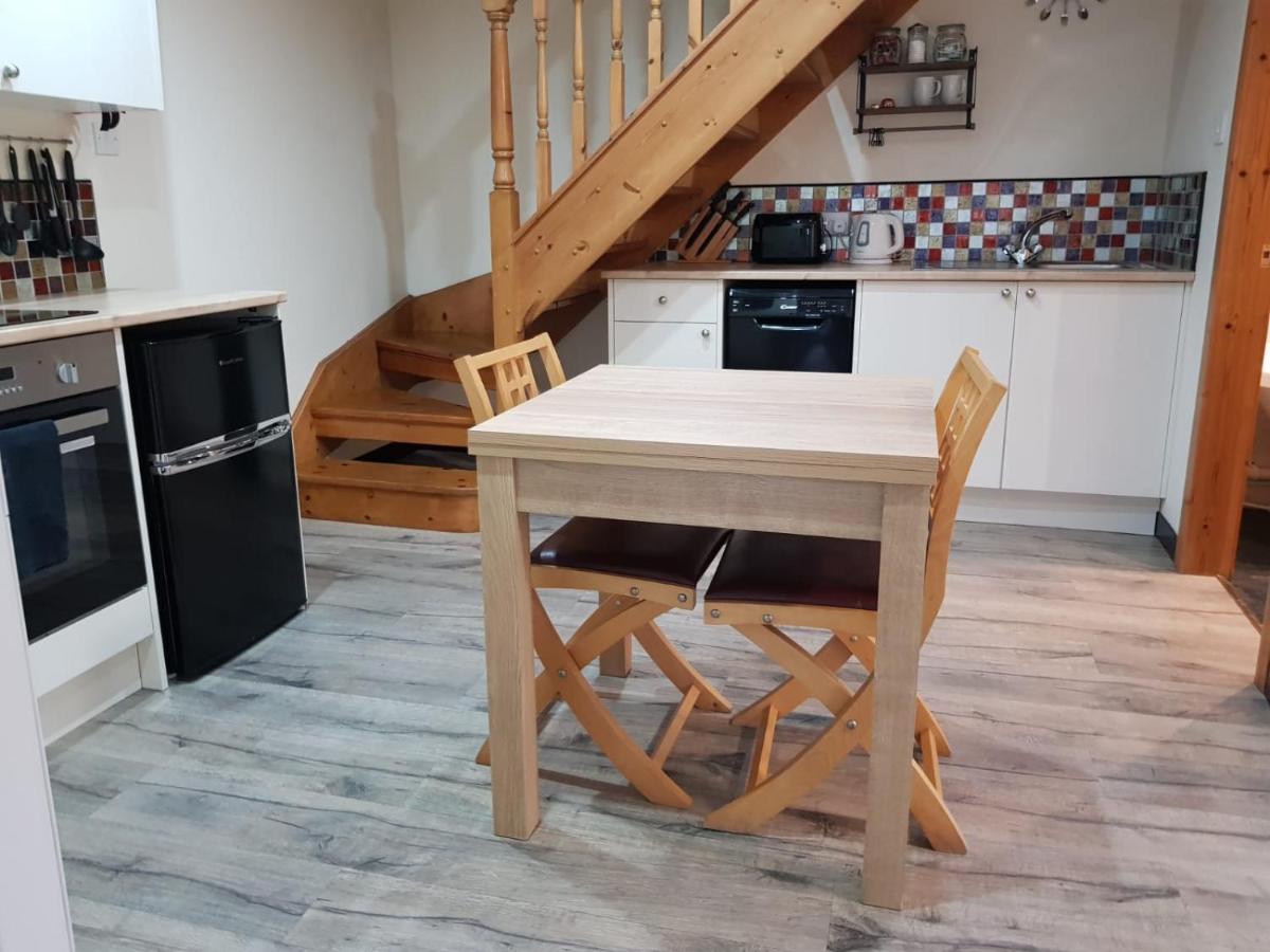 Culag Lochside Self Catering Apartment Лус Екстериор снимка
