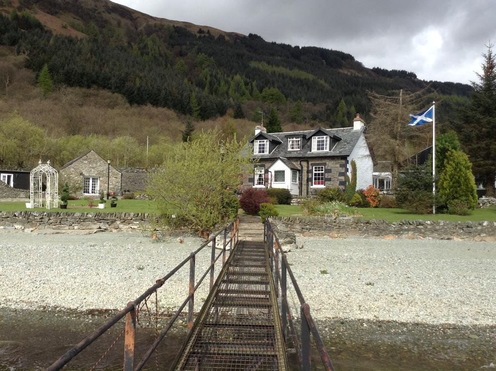 Culag Lochside Self Catering Apartment Лус Екстериор снимка